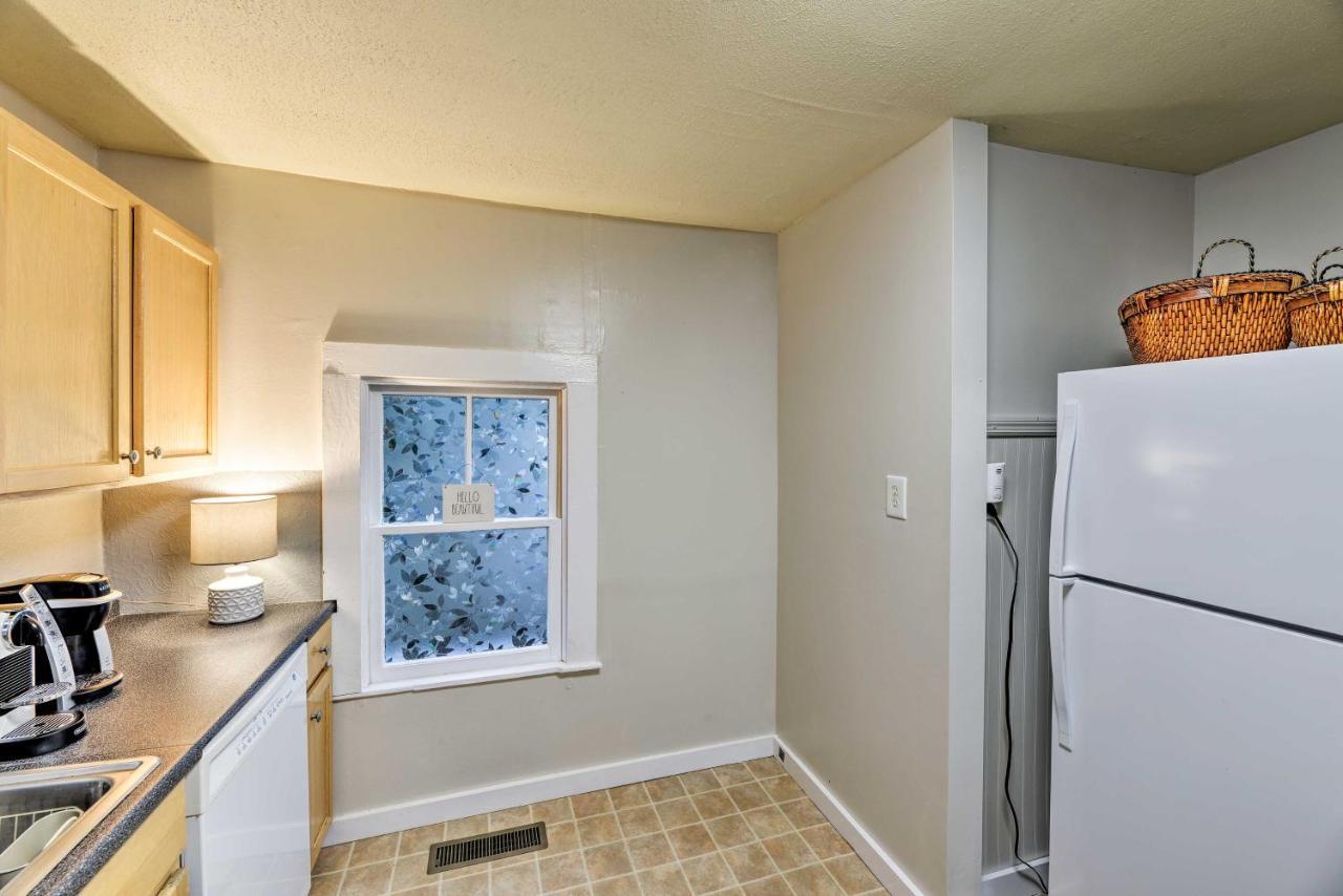 New Bern Home With Yard, Grill And Walkable Location Extérieur photo